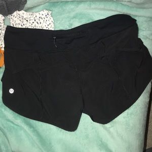 black lulu lemon shorts
